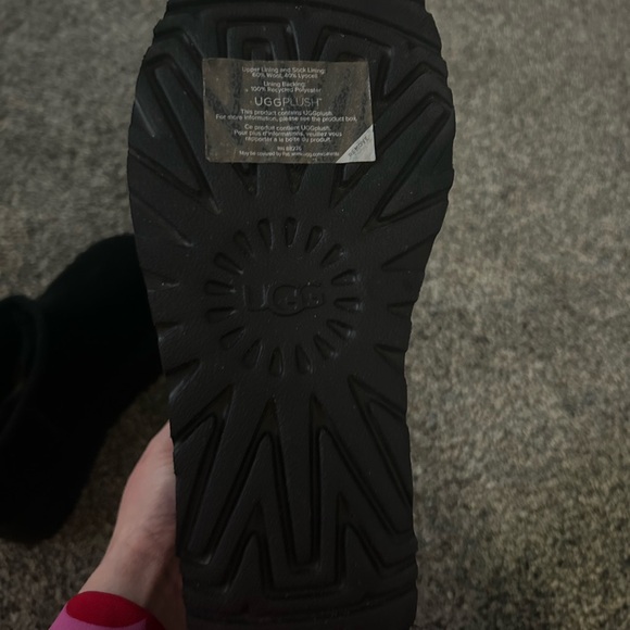 UGG Women's Classic Mini Black Platform Boots - Picture 5 of 16